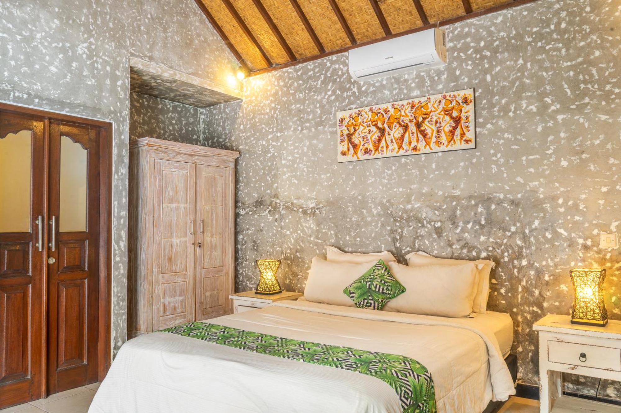 Villa Salya - 3Br - Private Pool - 1Min Walk To La Favela! Seminyak  Bagian luar foto